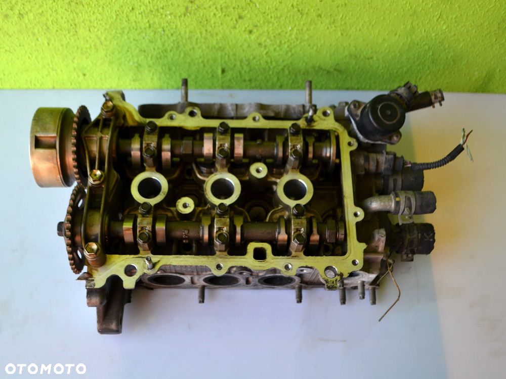 Głowica Silnika Toyota AYGO YARIS IQ Citroen  C1 PEUGEOT 107 1.0 12V - 2