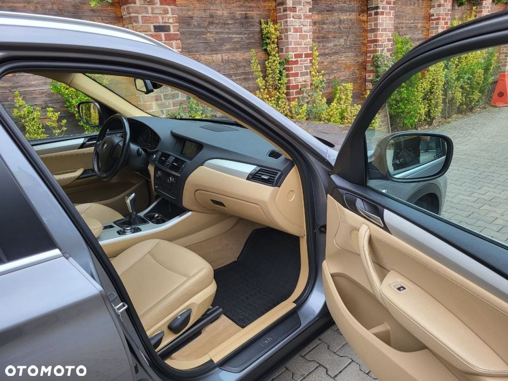 BMW X3 - 32