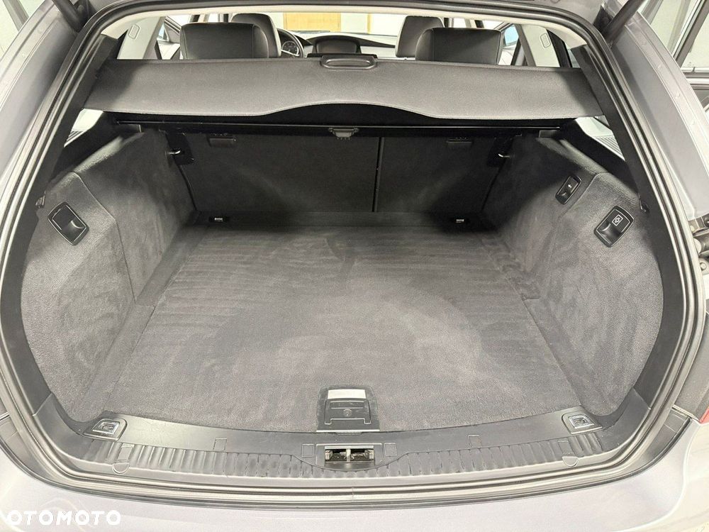 BMW Seria 5 - 16