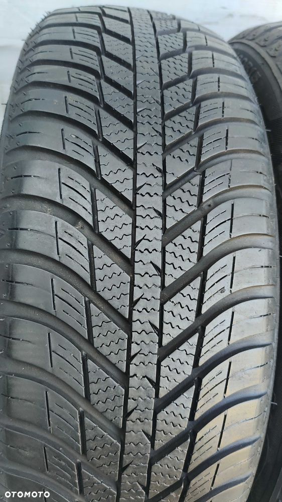 Opony Całoroczne 185/60/15 Nexen 2szt 7mm - 4