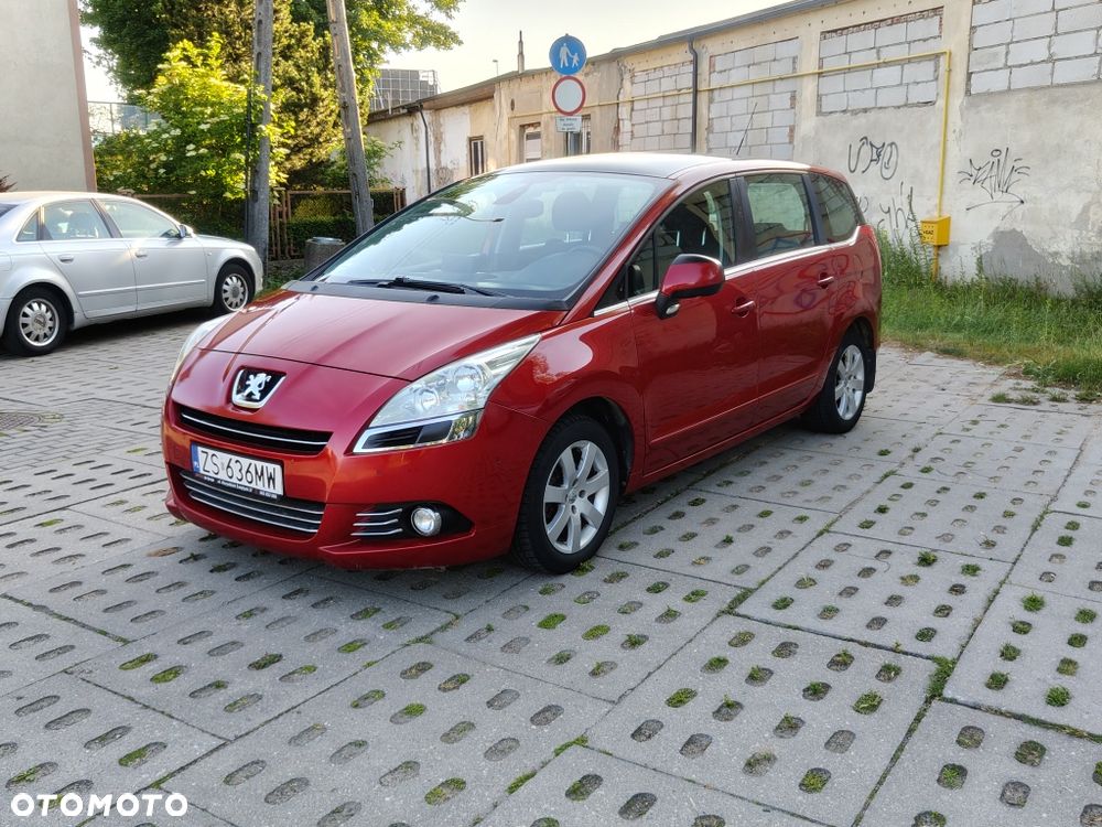 Peugeot 5008 - 1