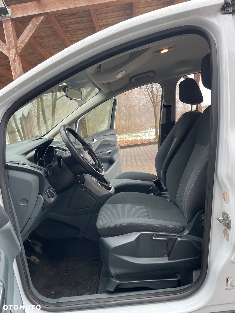 Ford Grand C-MAX 2.0 TDCi Business Edition - 22