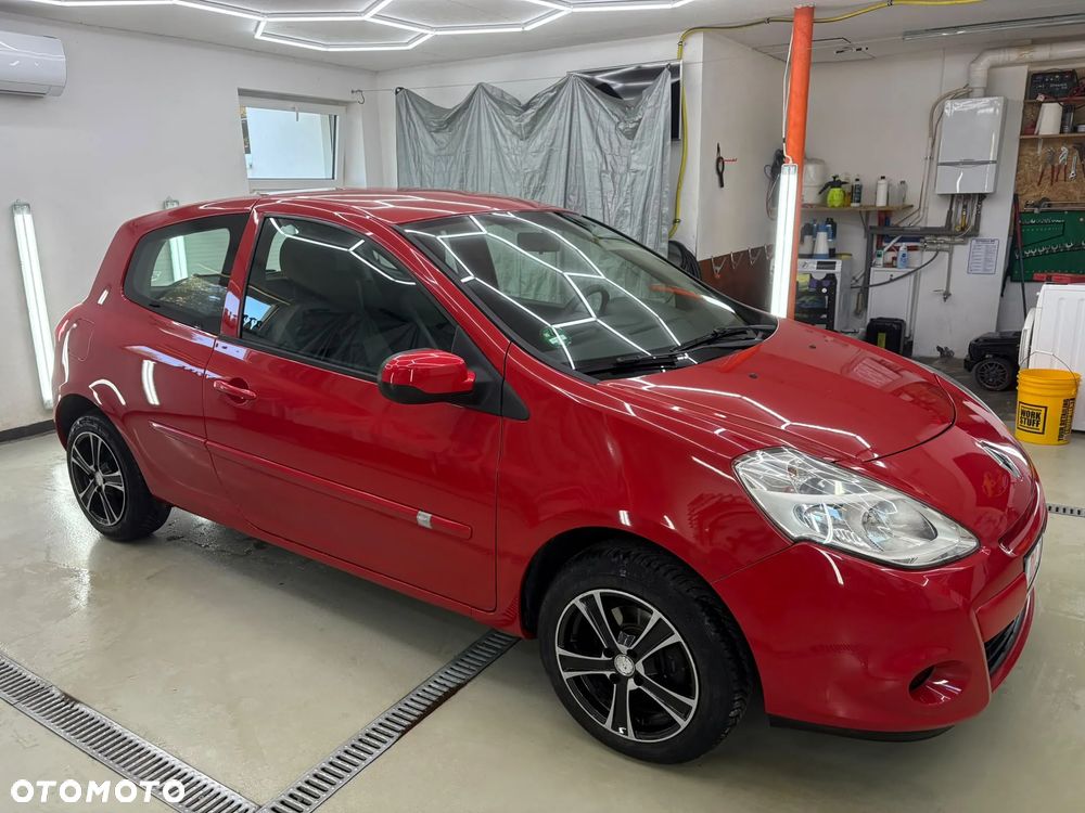 Renault Clio - 6