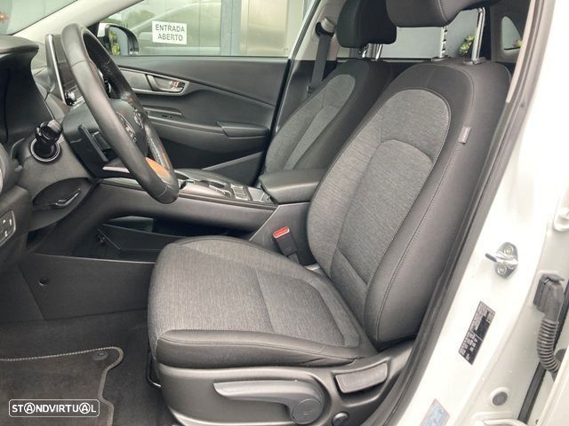 Hyundai Kauai Advantage - 31