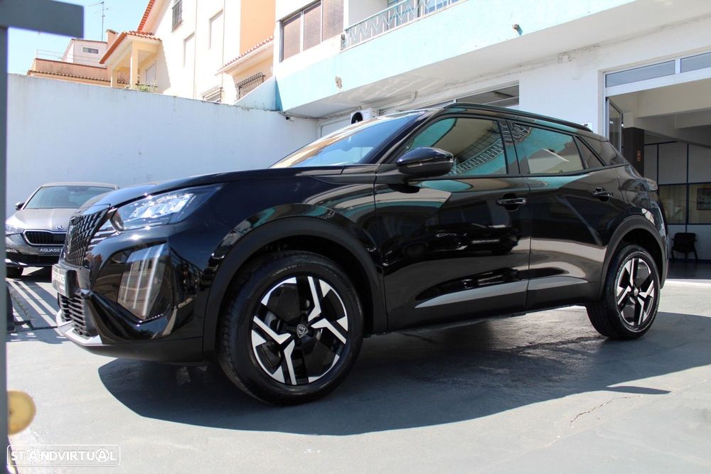 Peugeot 2008 1.2 PureTech Allure Pack - 4