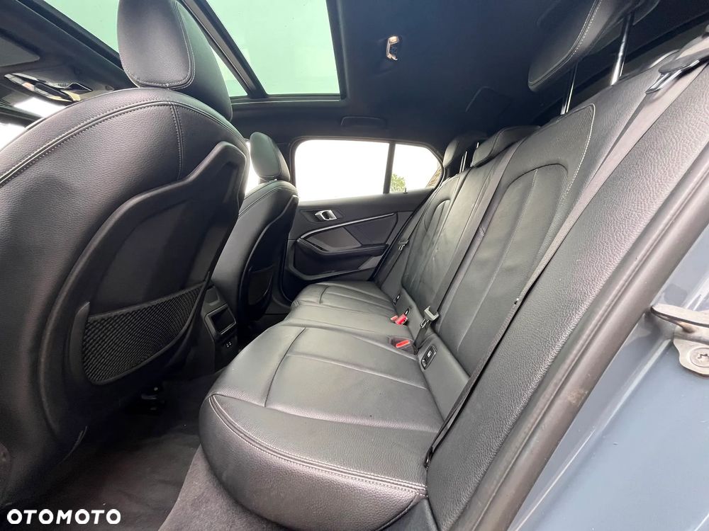 BMW Seria 1 118i M Sport - 17