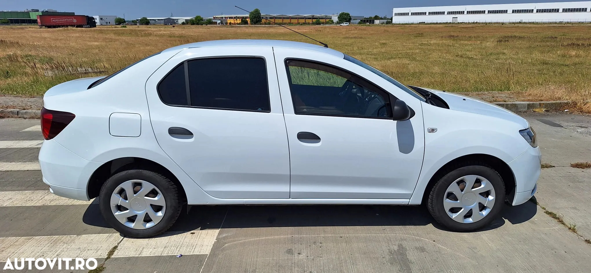Dacia Logan 1.0 SCe Ambiance - 17