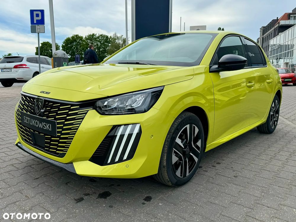 Peugeot 208 - 5