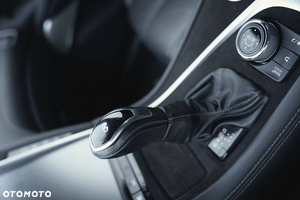 Infiniti Q60 Q60S 3.0t AWD Sport Tech - 15