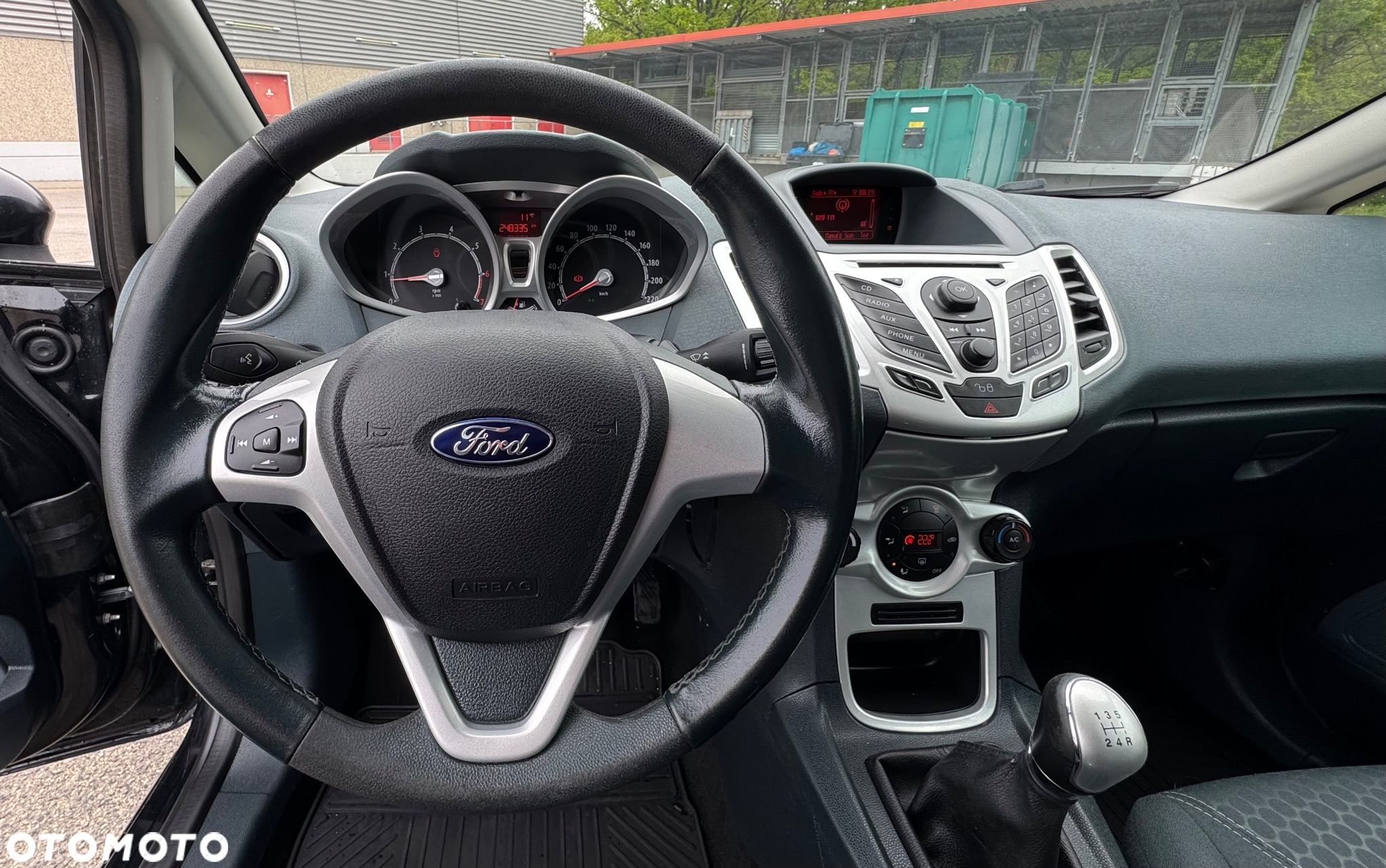 Ford Fiesta 1.25 Ghia - 6