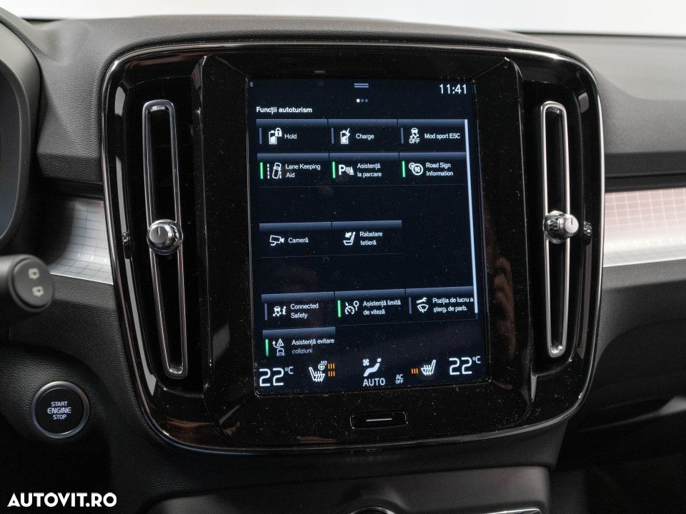 VOLVO XC40 2023 — imagine 16