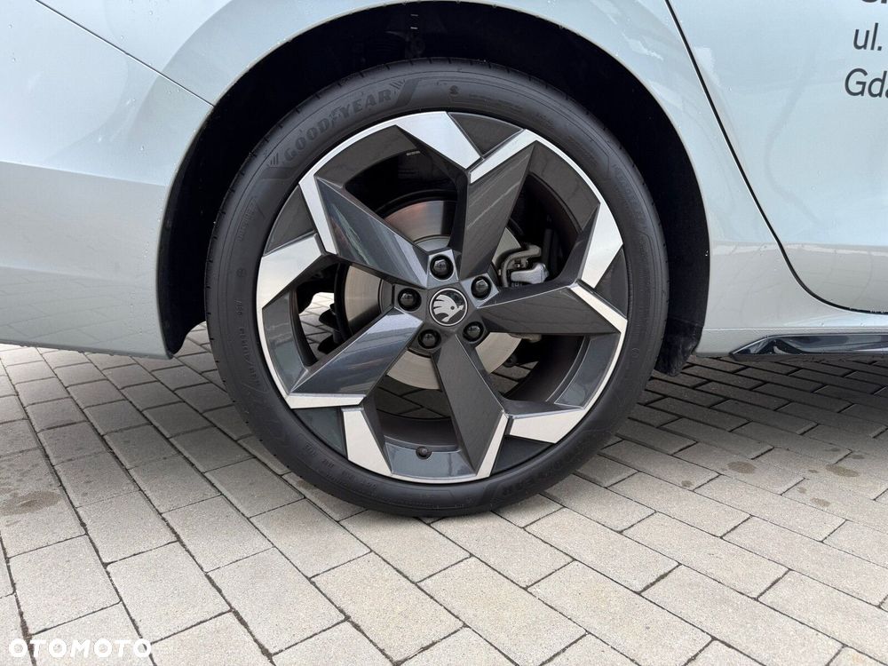 Skoda Superb 2.0 TSI Sportline DSG - 39