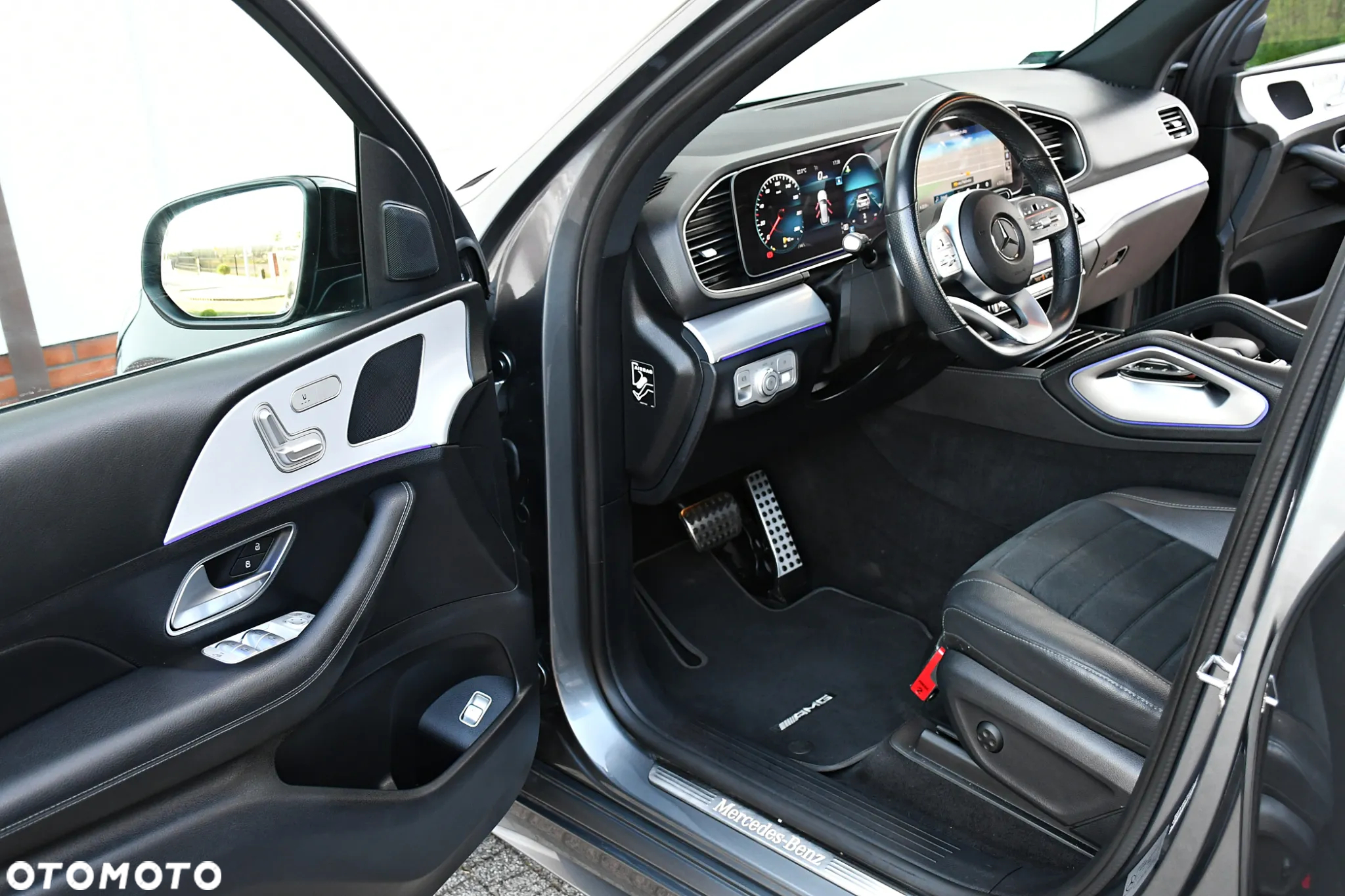 Mercedes-Benz GLE 300 d 4-Matic - 25
