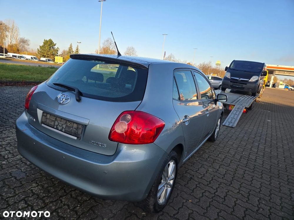 Toyota Auris 1.4 VVT-i Team - 21