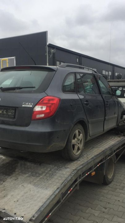 Dezmembram Skoda Fabia 2, 1.4 D an fabr 2010 - 3