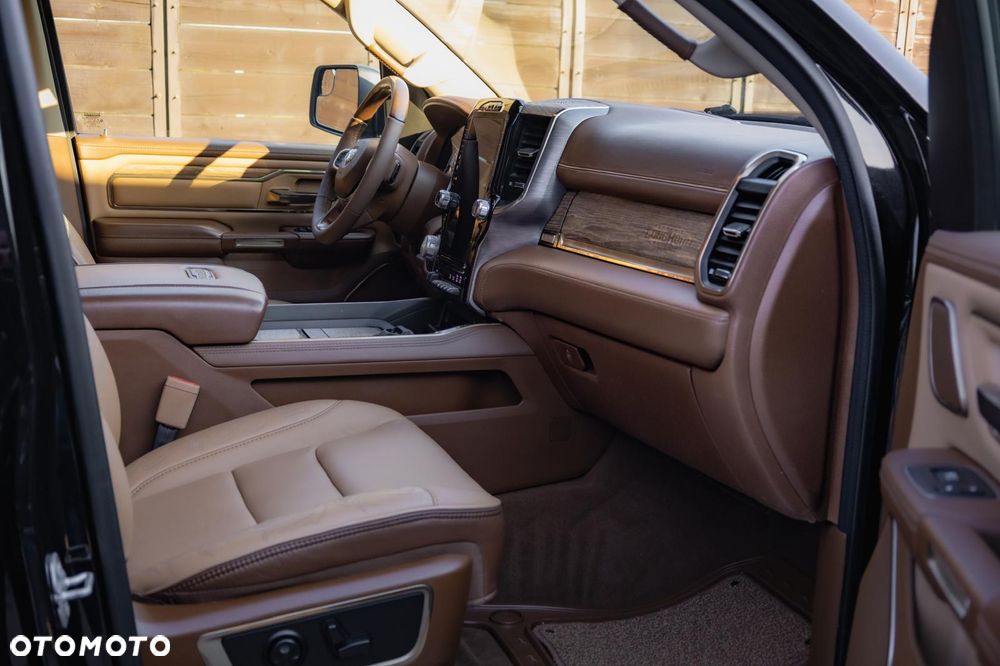RAM 1500 5.7 Crew Cab Longhorn - 25