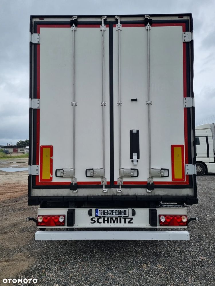 Schmitz Cargobull SKO - 10