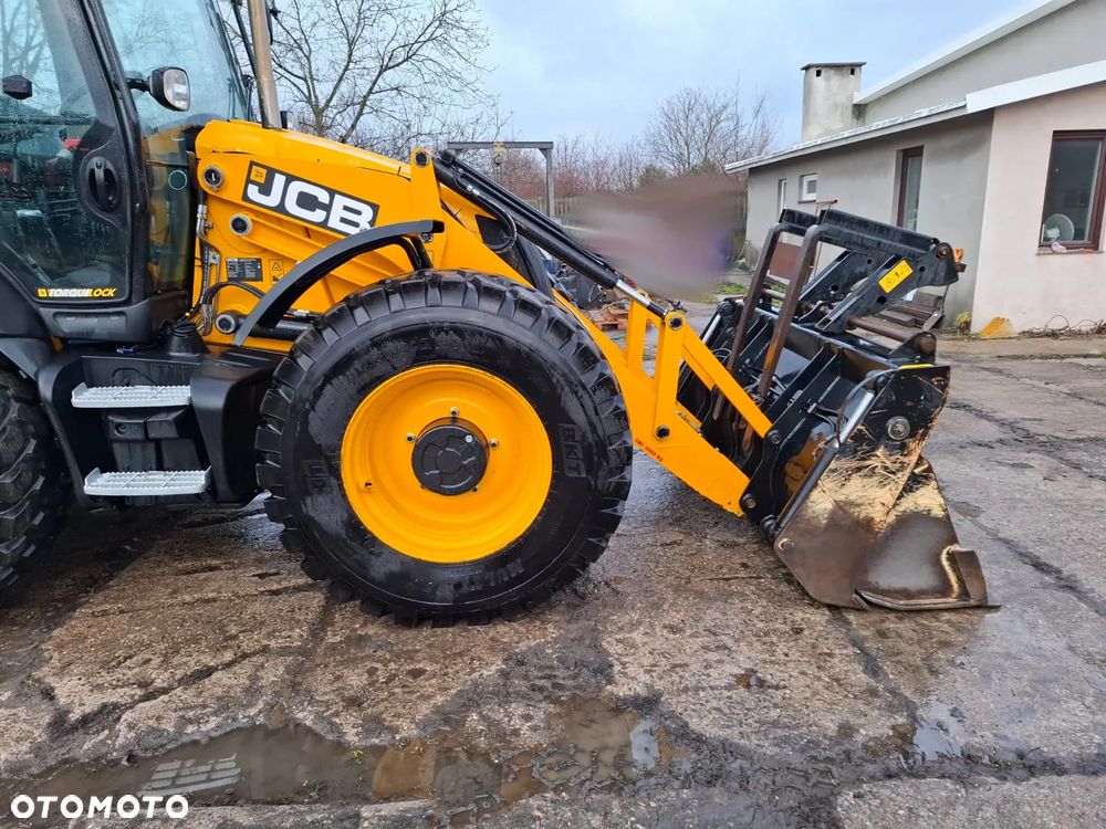 JCB 4CX - 20