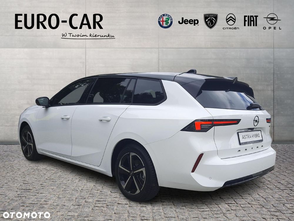 Opel Astra - 3