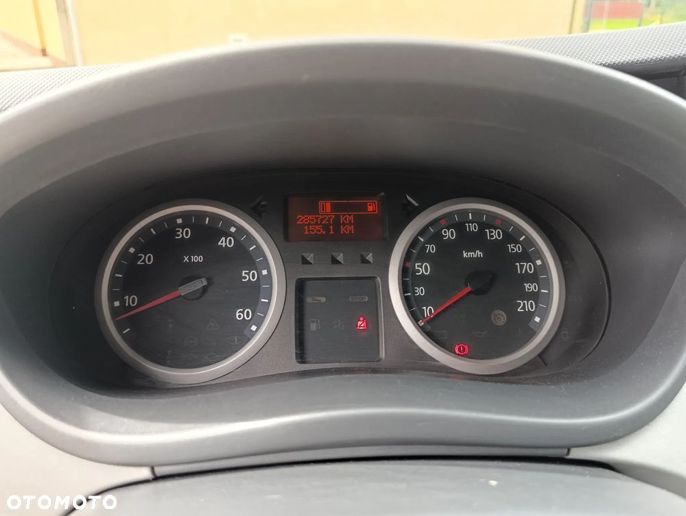 Renault Trafic - 18