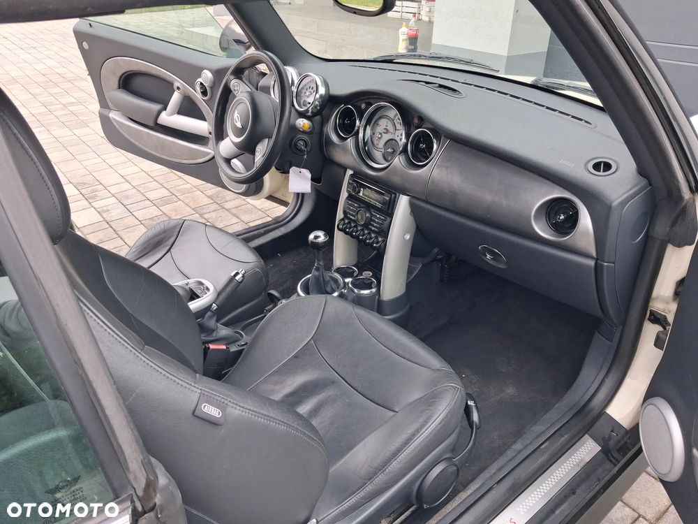 MINI Cooper Standard - 6