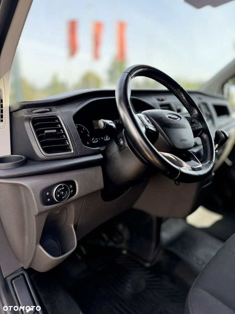 Ford Transit Custom - 16