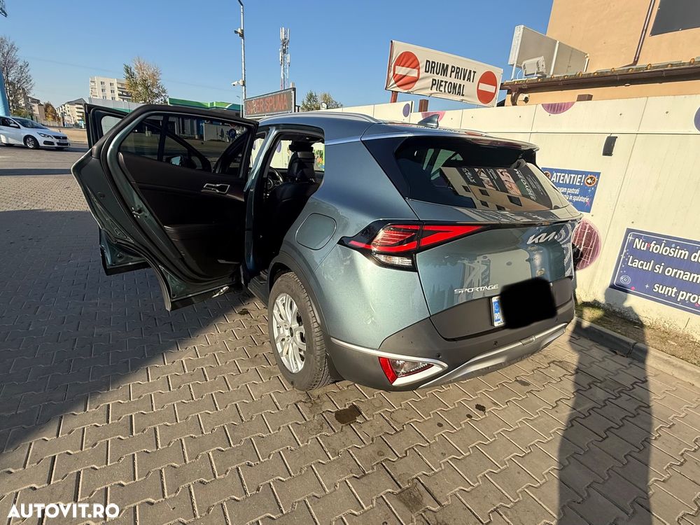 Kia Sportage 1.6 T-GDI 7DCT HP 4x2 MHEV Style - 19