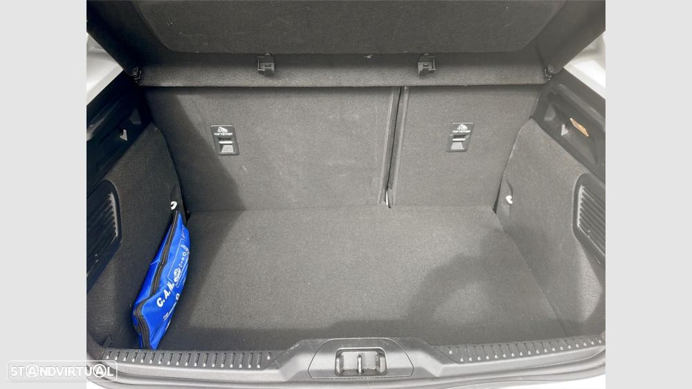 Ford Focus 1.0 EcoBoost MHEV Active - 17