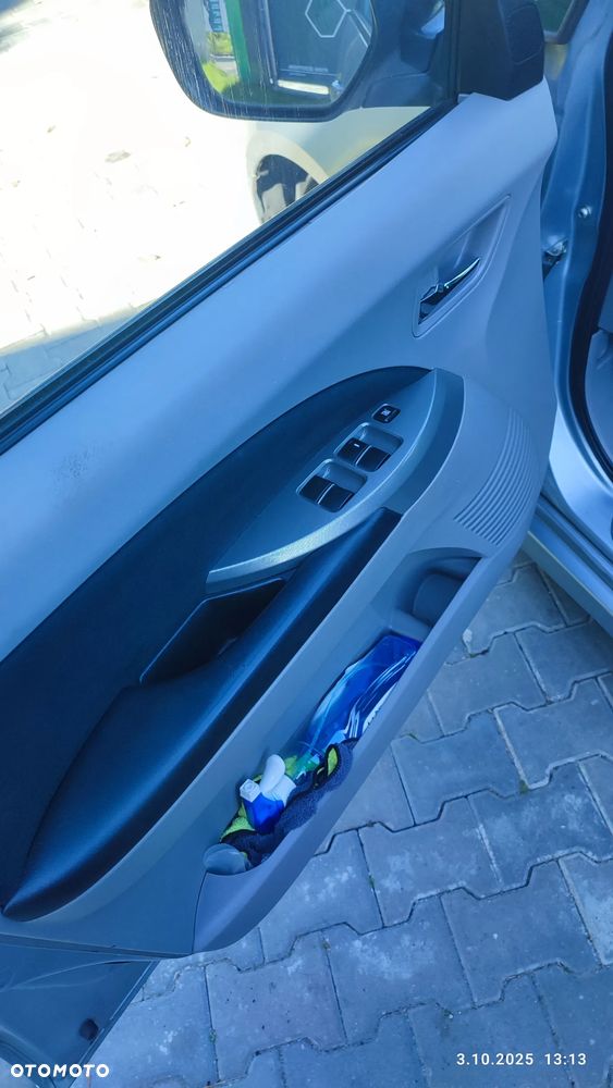Mitsubishi Grandis 2.0 DID Intense - 7