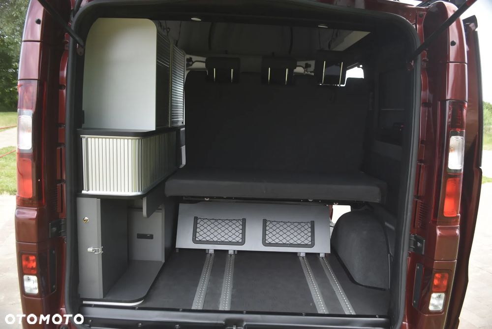 Renault Trafic - 11