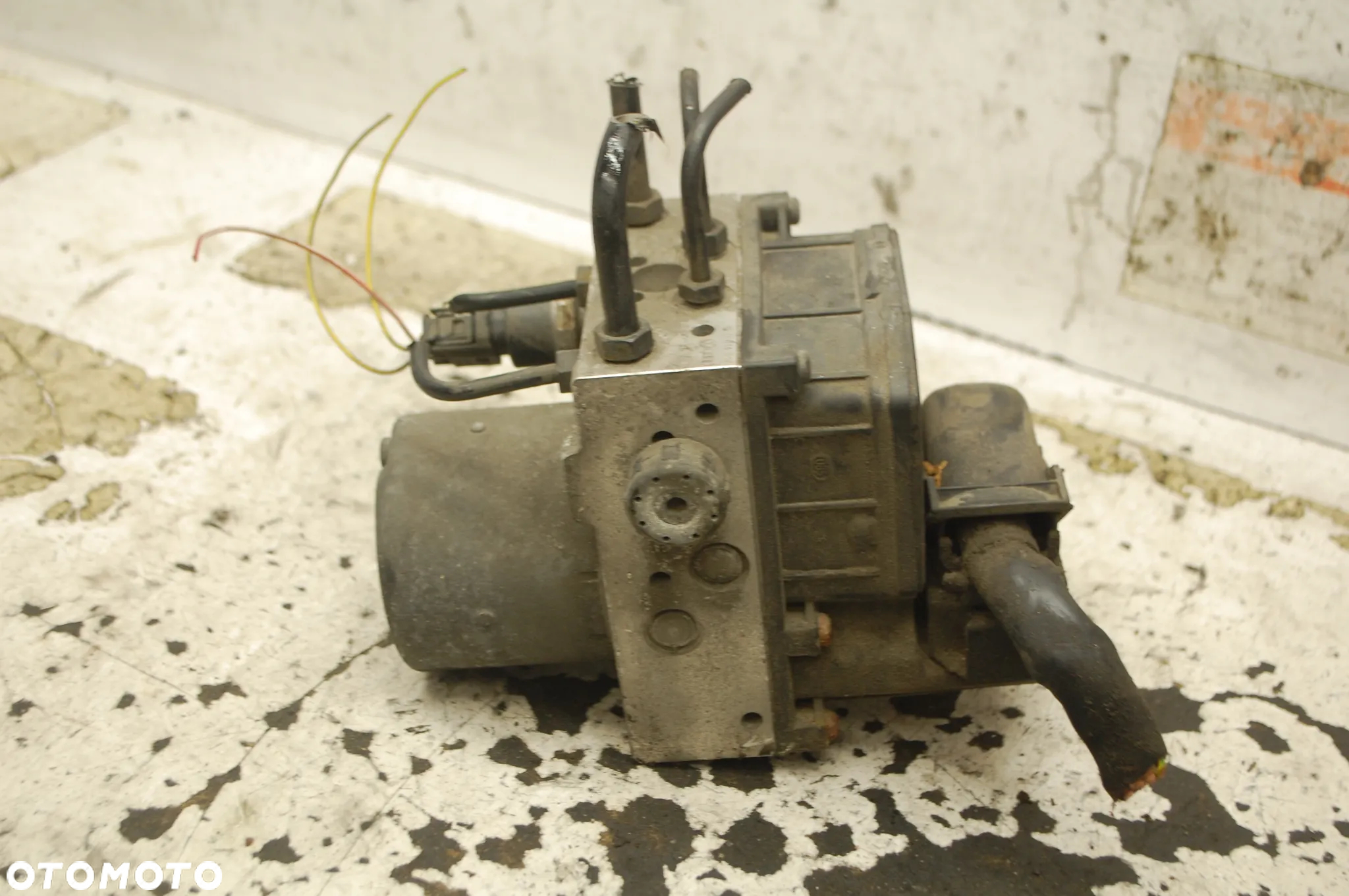 POMPA HAMULCOWA ABS + STEROWNIK 8E0614517 AUDI A4 B6 B7 - 8