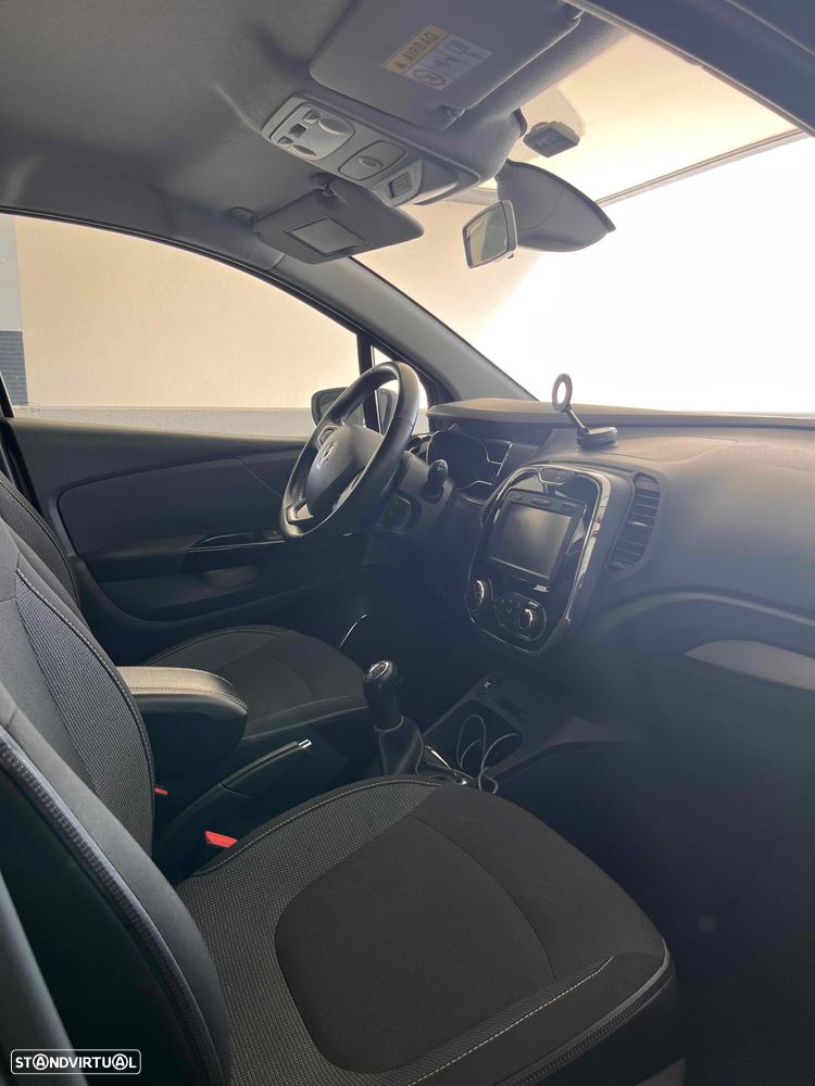 Renault Captur 1.5 dCi - 8