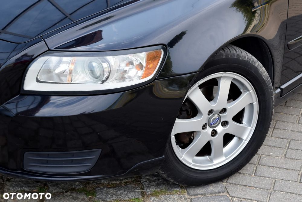 Volvo V50 1.6D DPF DRIVe Kinetic - 11
