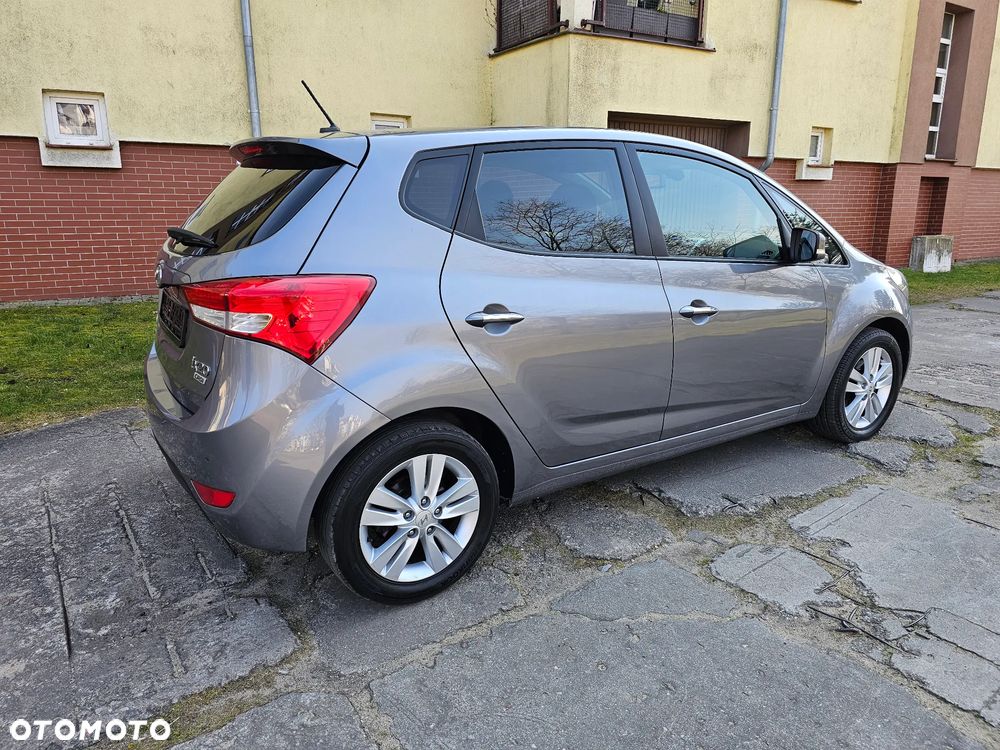 Hyundai ix20 1.6 CRDi blue Passion - 10