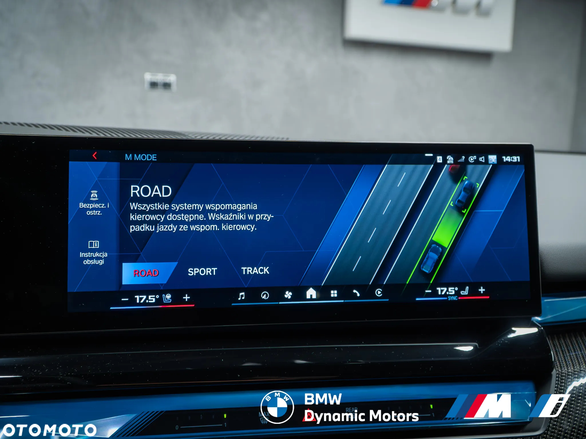 BMW M5 xDrive Touring - 35