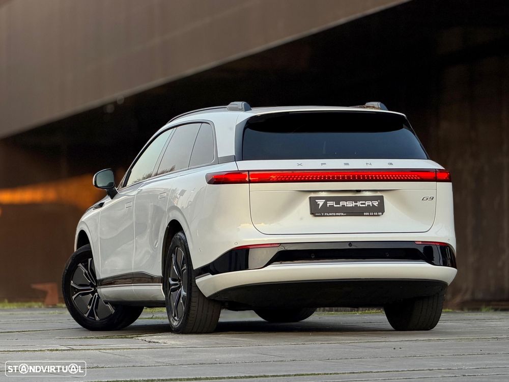 Xpeng G9 98 kWh Long Range - 58