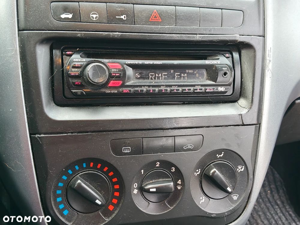 Fiat Grande Punto 1.2 8V Active - 22