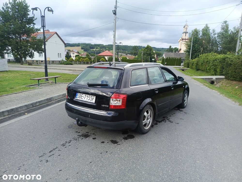 Audi A4 Avant - 4
