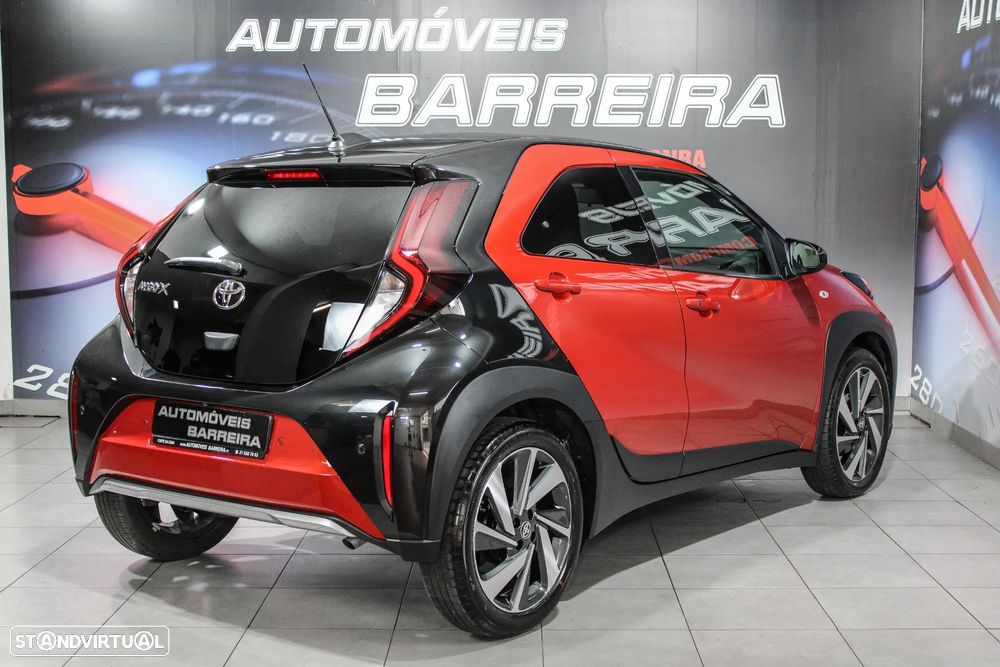 Toyota Aygo X 1.0 Envy CVT - 10