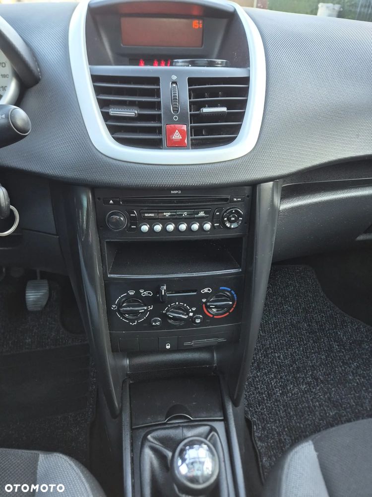 Peugeot 207 SW 75 Urban Move - 10