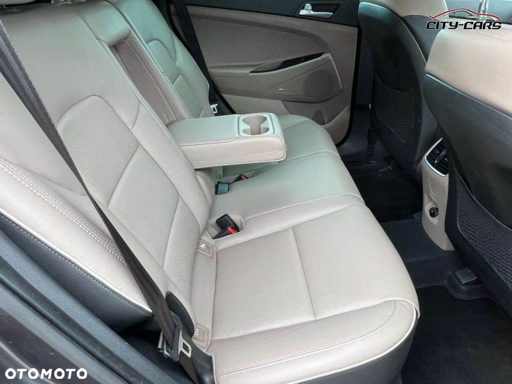 Hyundai Tucson - 24