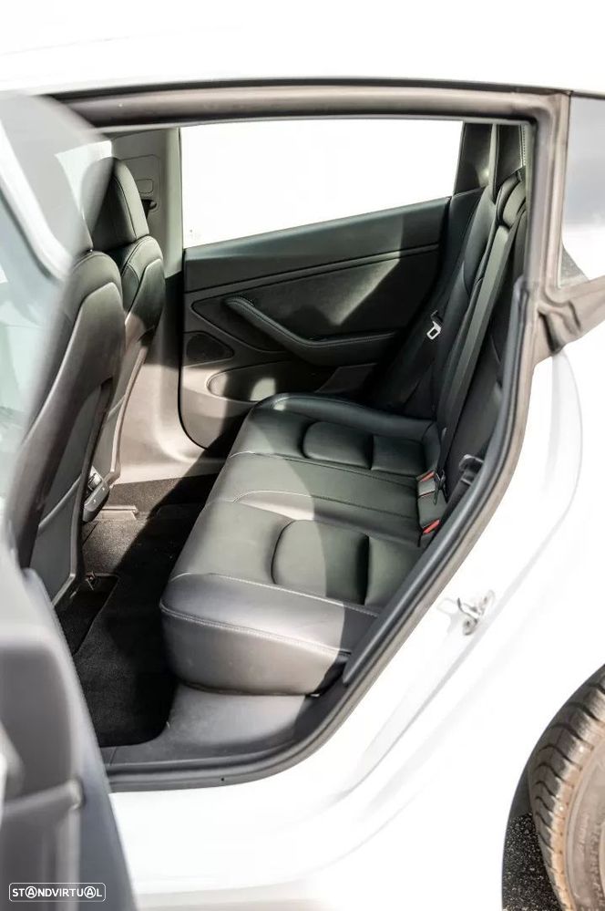 Tesla Model 3 Long-Range Dual Motor AWD - 8