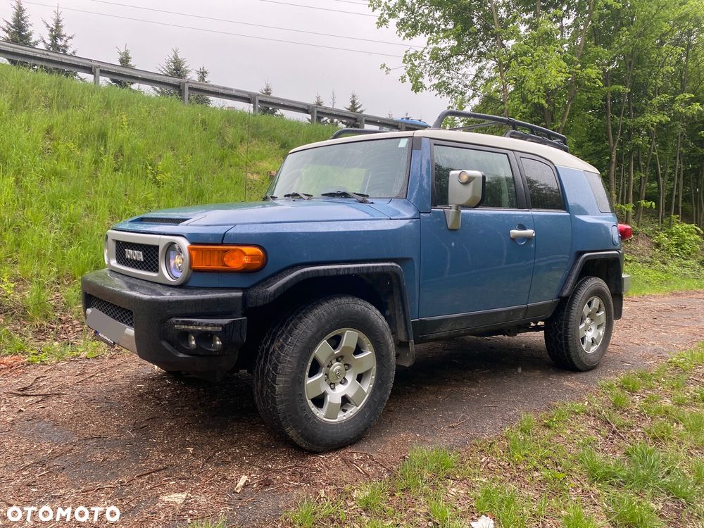 Toyota FJ 4.0 - 3