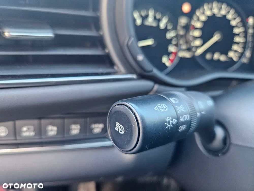 Mazda CX-30 e-SKYACTIV-G 2.0 M HYBRID DRIVE HOMURA - 24