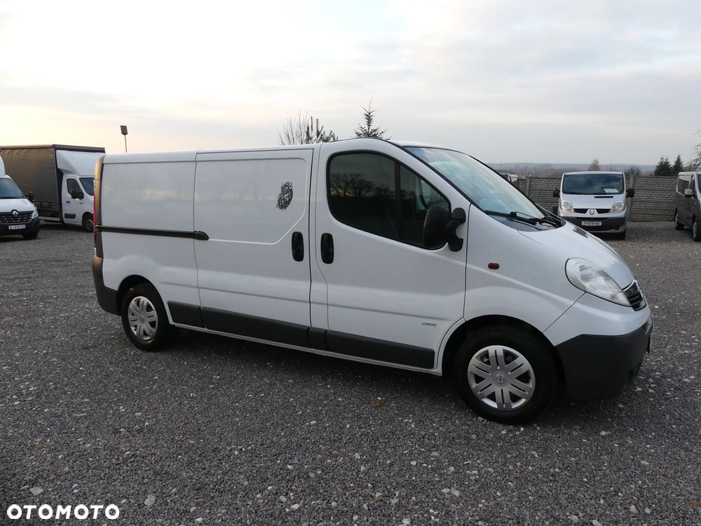 Opel VIVARO 2.0CDTI*115KM*2011 - 22