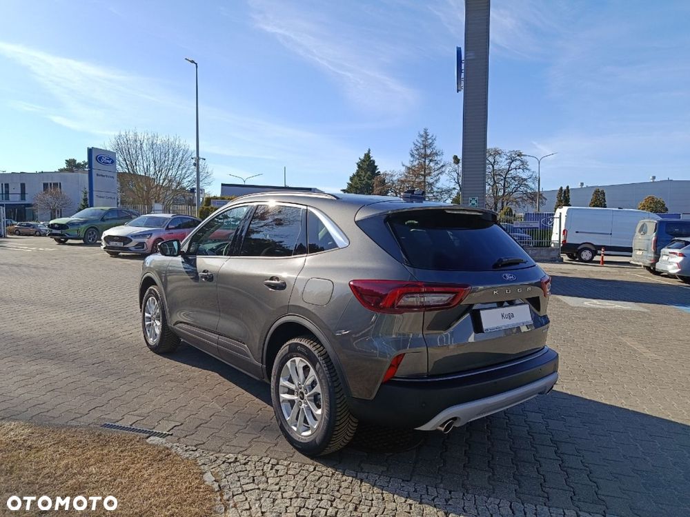 Ford Kuga - 8