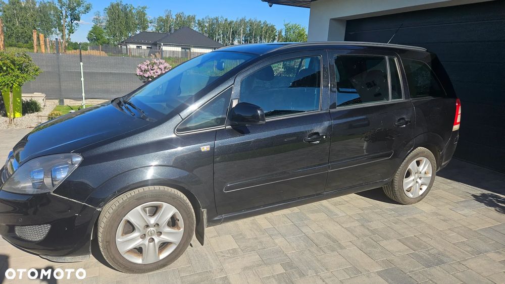 Opel Zafira 1.7 CDTI ecoFLEX Family - 1