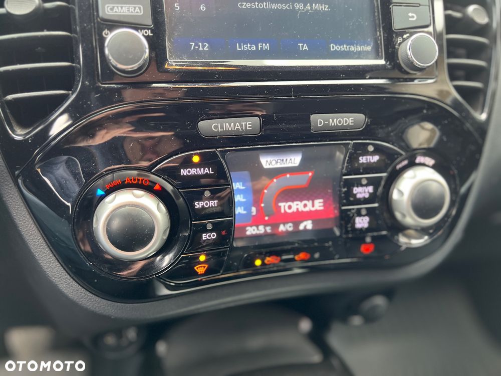 Nissan Juke 1.2 DIG-T N-Connecta EU6 - 14