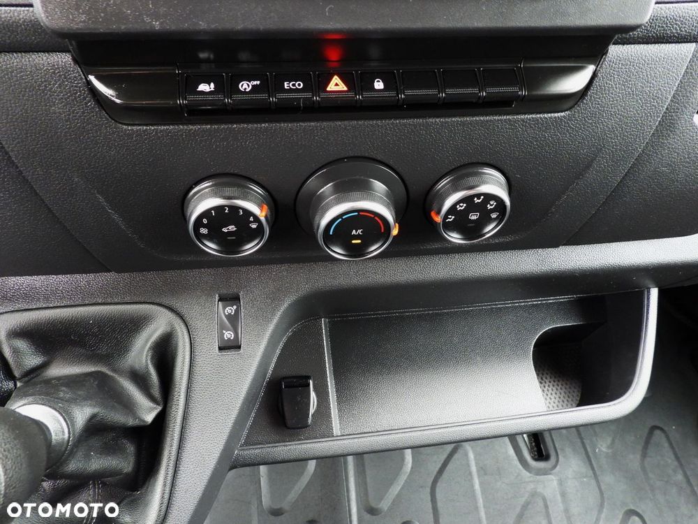 Renault MASTER PLANDEKA 10 PALET WEBASTO TEMPOMAT LEDY PNEUMATYKA KLIMATYZACJA  165KM - 35