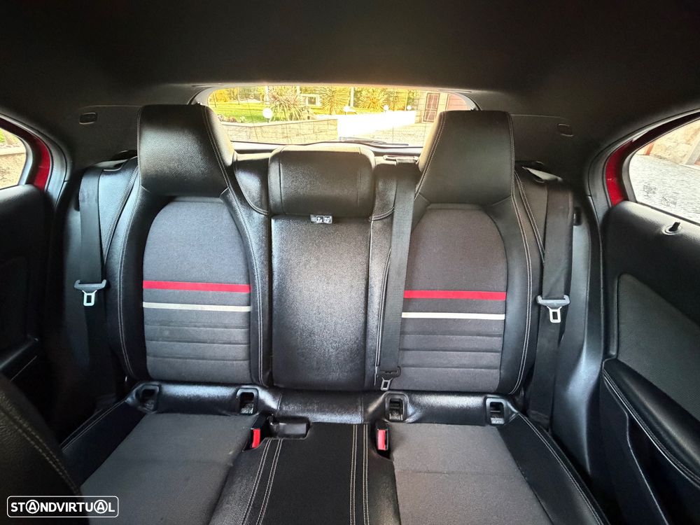 Mercedes-Benz A 180 CDI BE Edition Urban - 12